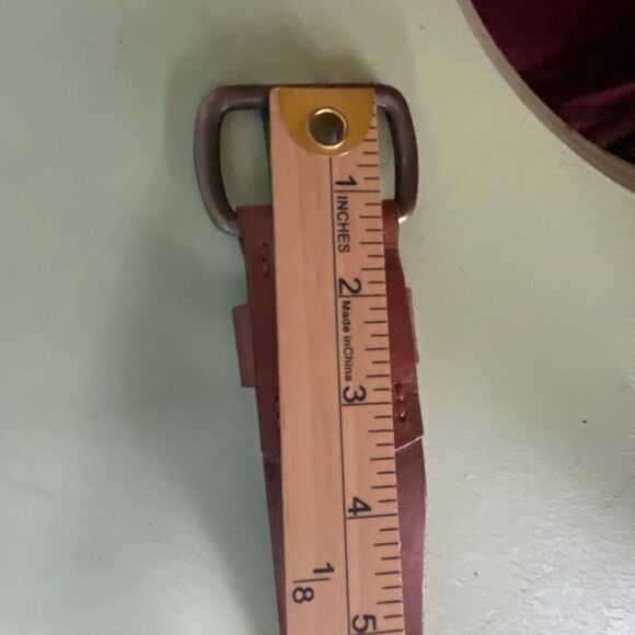 American Eagle size M brown leather belt. - Picture 9 of 11